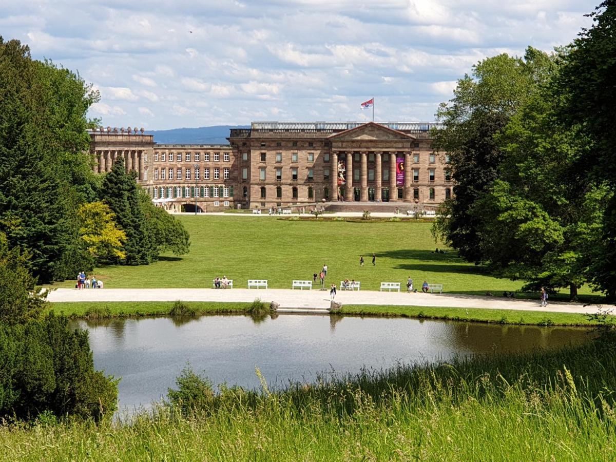 Exklusives Und Helles Dachgeschoss-Apartment No 3 Im Zentrum Von Kassel, Schnelles 1Gbit Internet, Geschirrspueler, Boxspringbetten מראה חיצוני תמונה
