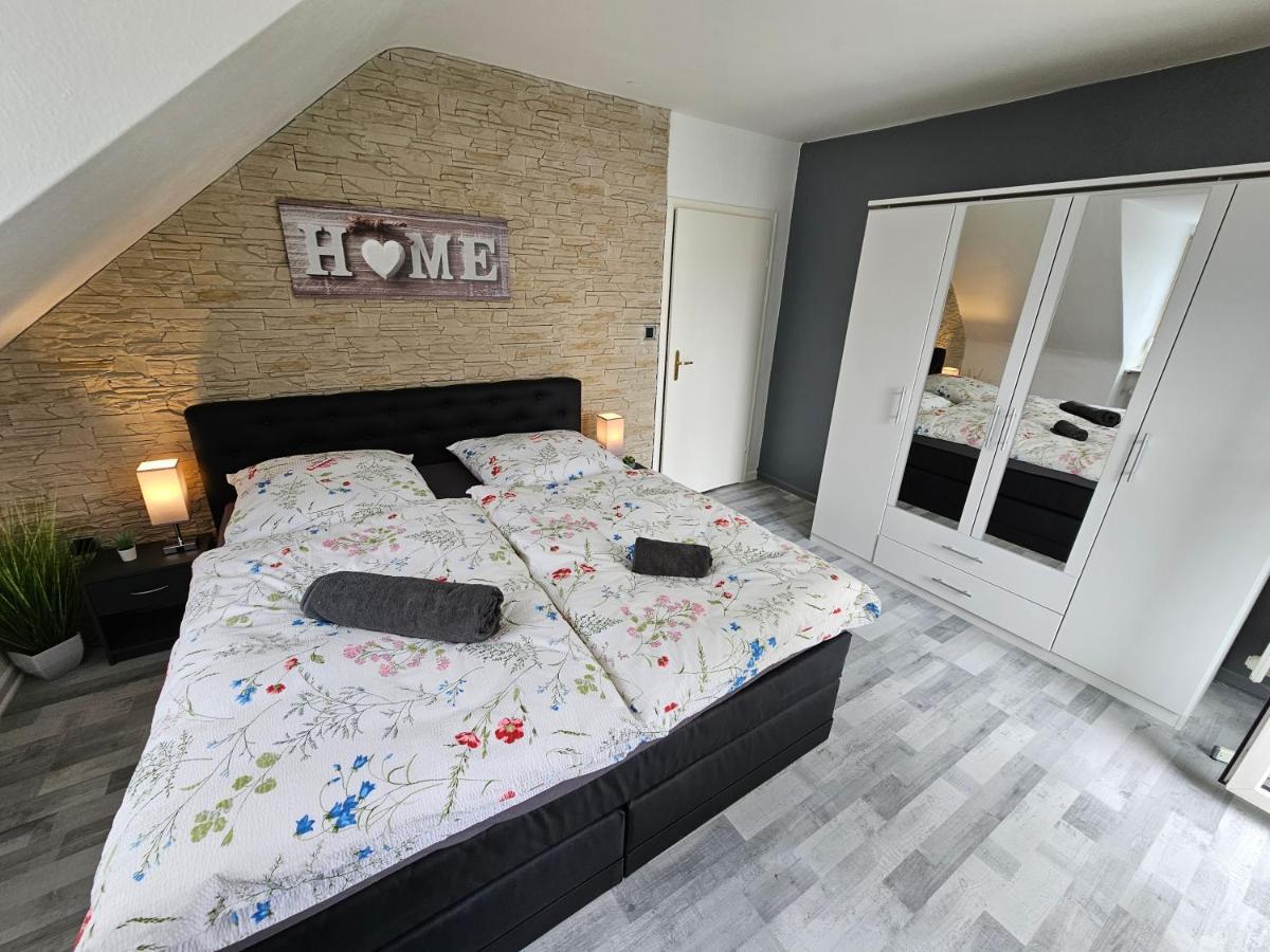 Exklusives Und Helles Dachgeschoss-Apartment No 3 Im Zentrum Von Kassel, Schnelles 1Gbit Internet, Geschirrspueler, Boxspringbetten מראה חיצוני תמונה